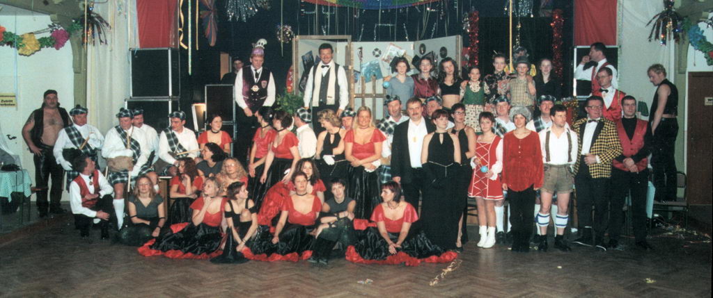 2001 Gruppenfoto Langformat